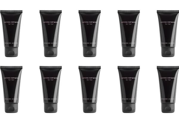 Narcis eller Lait de Corps Parfumée 50ml * 10 för henne