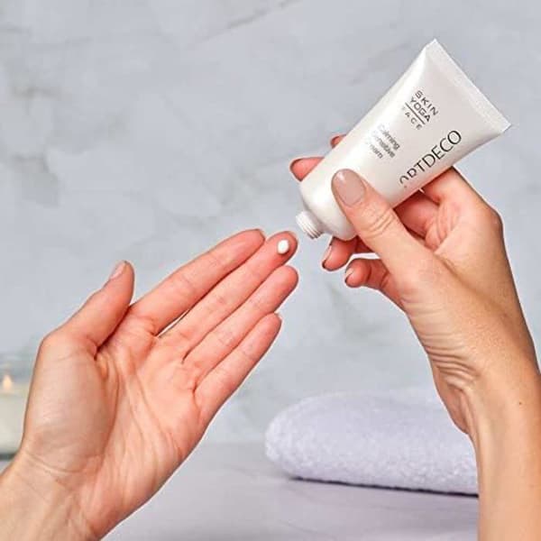 Ansiktskräm - ARTDECO - SKIN YOGA - Lugnande - Återfuktande 24h - Hypoallergenisk