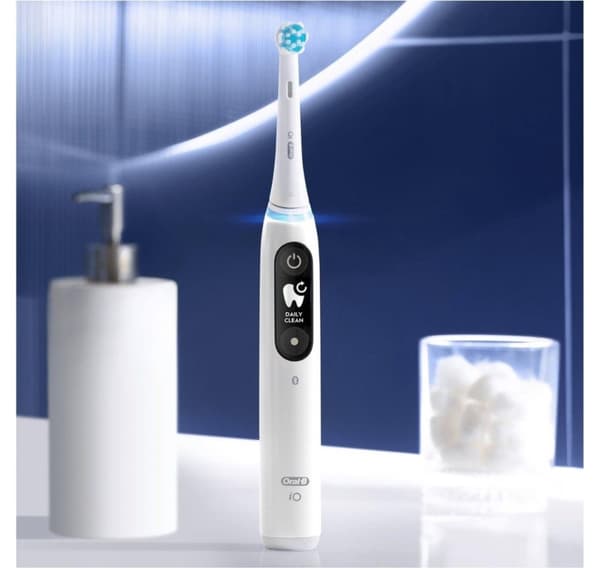 Oral-B, eltandborste, iO6