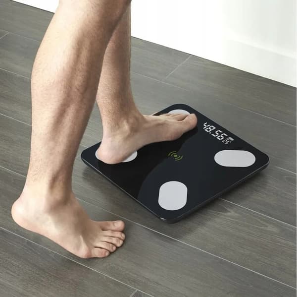 SMART ANALYTISK BADRUMSVÅG 25 I 1 APK LCD 180 KG - SPÅR DINA FRAMSTEG