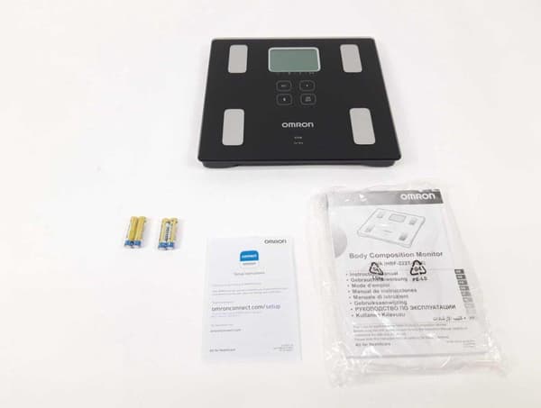 Omron VIVA Square Black Elektronisk personlig vægt