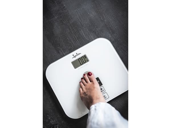 JATA 499, Elektronisk personvekt, 150 kg, 100 g, Hvit, kg, lb, firkant