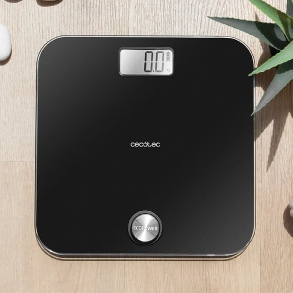 Cecotec Digital, battery-free bathroom scale, great surface, and high precision.