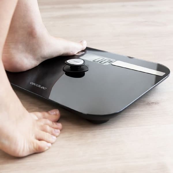 Cecotec Personvåg med app Surface Precision EcoPower 10200 Smart Healthy Black