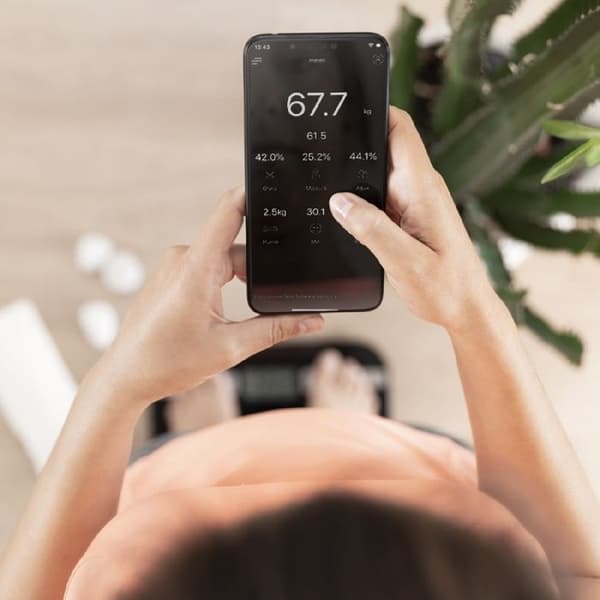 Cecotec Personvåg med app Surface Precision EcoPower 10200 Smart Healthy Black