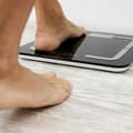 Pikkukuva 2 / 5: KÄYTETTY Digitaalinen henkilövaaka Cecotec Musta 180 kg (Kunnostetut Tuotteet B)