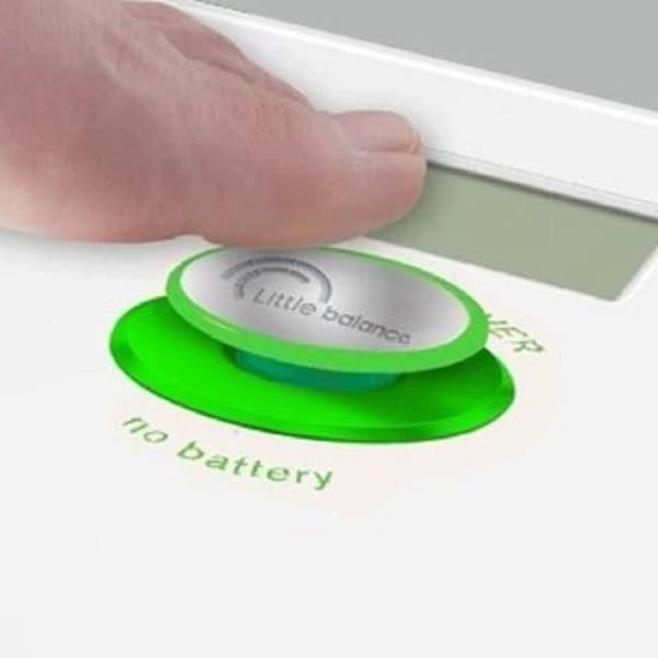 LITTLE BALANCE - Vit personvåg - Green Power - kapacitet 180 kg - 8154