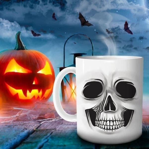 Mugg - Okänt märke - Döskallemönster - Keramik - Vit - Tål maskindisk