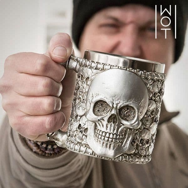 3D Skull Rostfri Stålmugg - Multiple Skulls Skull Mugg *Ej diskmaskin och mikrovågssäker*