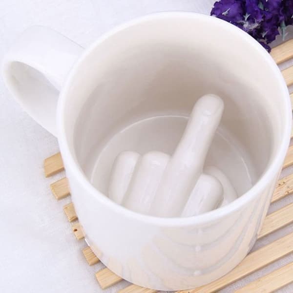 TD® vit keramisk mugg/ finger i kopp botten gest/ kreativ mugg med ociviliserad parodi på långfinger långfinger