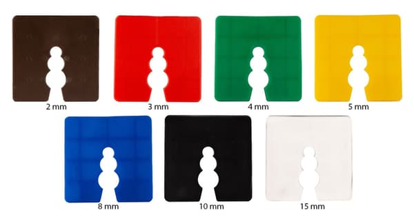 DW-04 50x50 nivellerende afstandsstykke