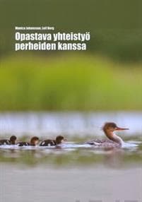 Opastava yhteistyö perheiden kanssa