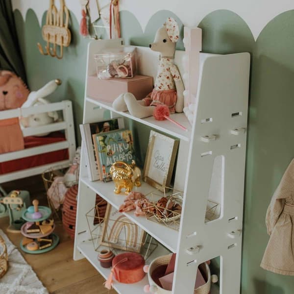 Montessori legetøjshylde i træ til børn – åben opbevaringsreol til børneværelse, lav bogreol til småbørn, pædagogisk legetøjshylde eller butiksholder