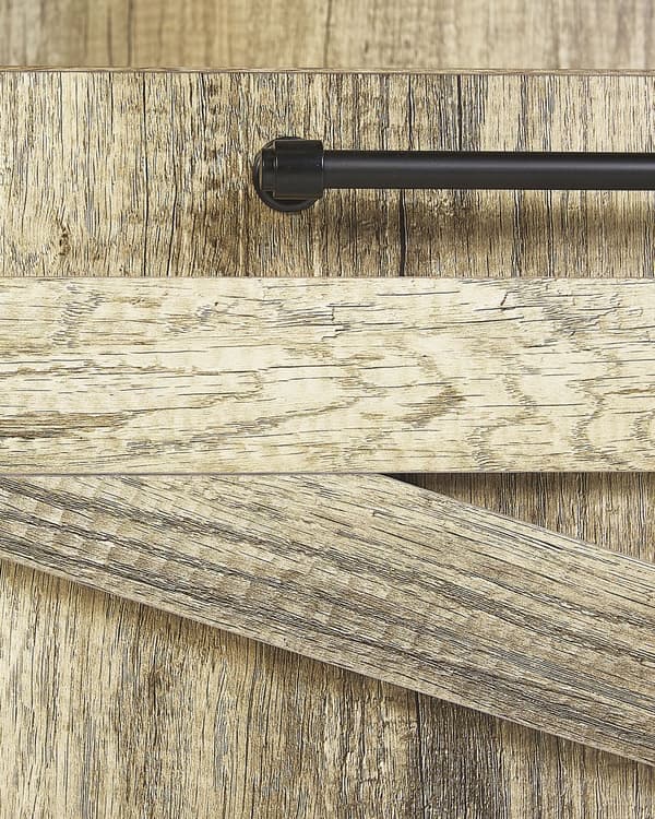 Bokhylle i lyst treverk og svart sponplate 163 cm Barn Style