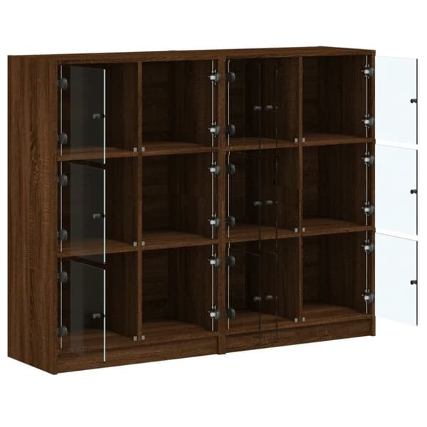 vidaXL bogreol med låger 136x37x109 cm konstrueret træ brunt eg