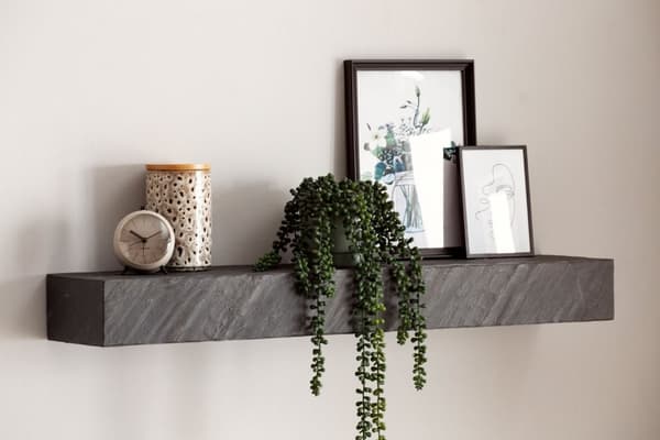 Rootz Modern Seinähylly - Kelluva hylly - Koristehylly - Leveä säilytystila - Käsintehty - Antrasiitti 3D-pinta - Ainutlaatuinen muotoilu - 90cm x 10c