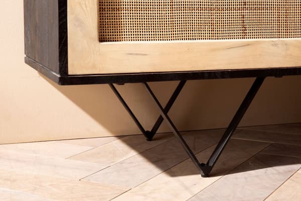 Rootz Skænk i massivt træ i rattan - Kommode - Opbevaringsskab - Håndlavet - Rummelig opbevaring - Moderne design - 175 cm x 75 cm x 45 cm