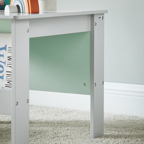Rootz Kids Bord- og Stolesæt - Børnemøbler - MDF(E1), Træ - Bogreol - Staldstøtte - 60cm x 60cm x 48cm