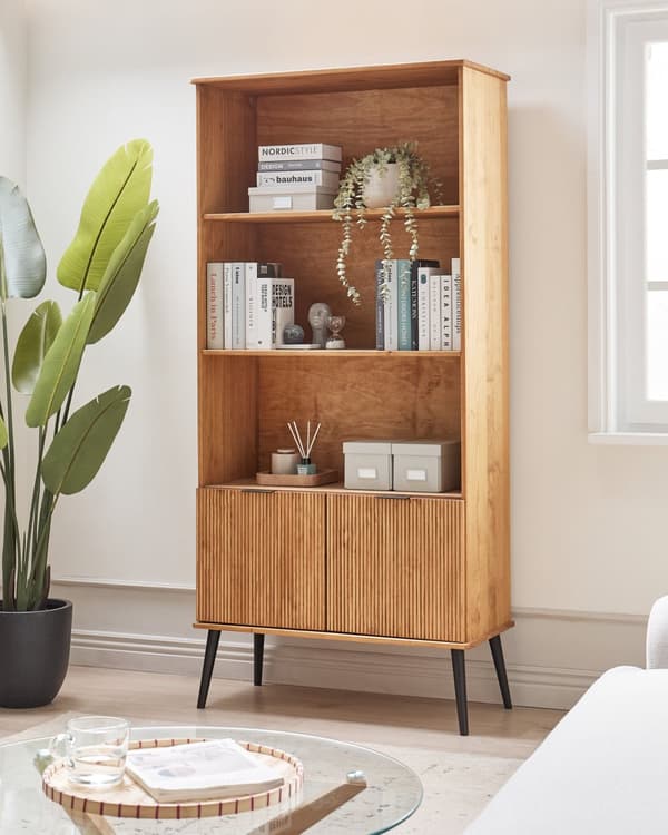 Reol Lyst Træ med Sorte Ben 131 cm 2 Skuffer 1 Skab 4 Hylder Rustik Stil
