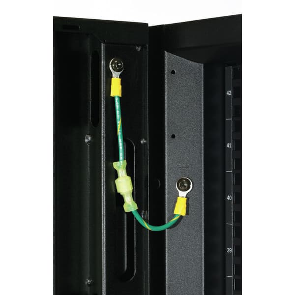 Vægmonteret rack kabinet APC AR3100