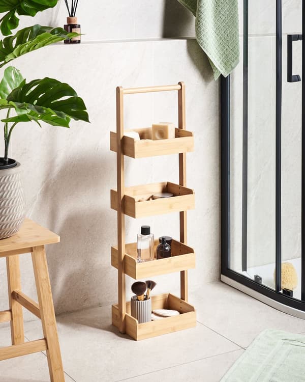 Baderomshyller i Lysebrunt Bambustre med 4-lags Kurvdesign
