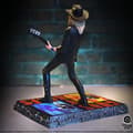 Miniatyrbild 8 av 10: Rock Iconz Statyett: Guns N' Roses - Duff McKagan