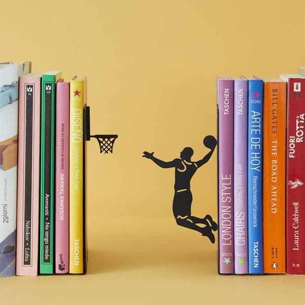 Bokstöd - Sport - Basketspelare - Metall - Svart - 13x17x10 cm