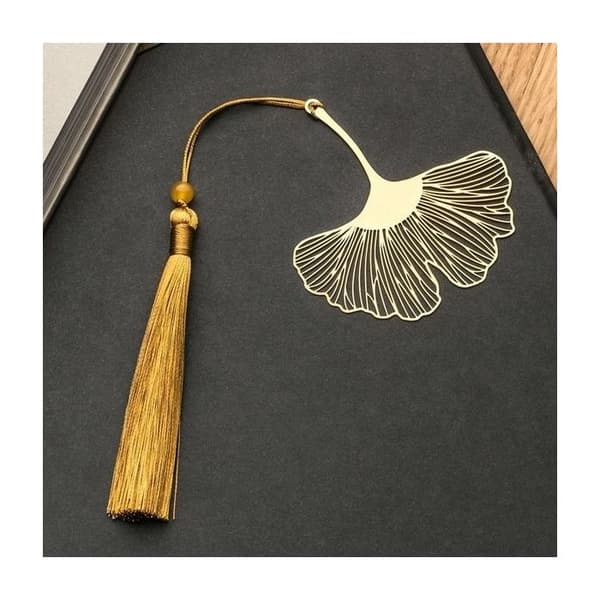 Gingko Biloba blad bokmärke med pompom och presentförpackning