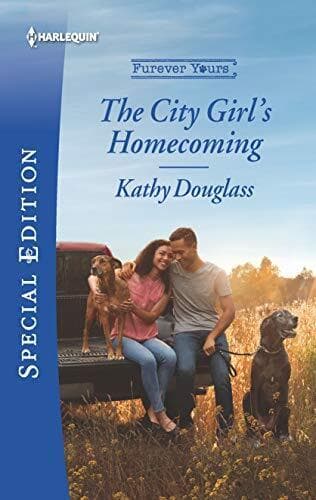 The City Girl&#8217;s Homecoming (Harlequ, Douglass, Kathy Paperback Book Pre-Owned English