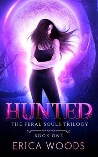 Hunted: A Reverse Harem Shifter Romanc, Woods, Erica Paperback Book Pre-Owned English