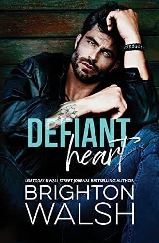 Defiant Heart (Starlight Cove), Walsh, Brighton Paperback Book Pre-Owned English