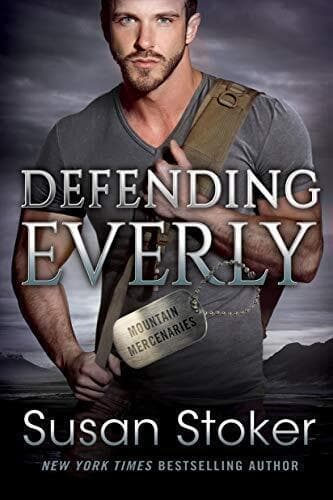 Defending Everly: 5 (Mountain Mercena, Stoker, Susan Paperback Book Pre-Owned English
