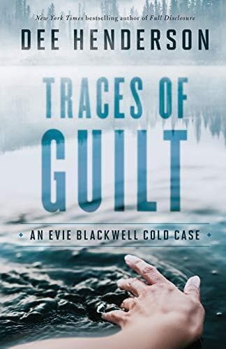 Traces of Guilt (An Evie Blackwell Cold Case) by Henderson, Dee Paperback Book Pre-Owned English