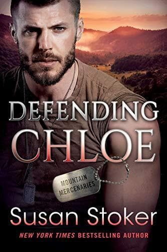Defending Chloe: 2 (Mountain Mercenar, Stoker, Susan Paperback Book Pre-Owned English