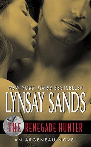 The Renegade Hunter: A Rogue Hunter Novel (Argenea by Sands, Lynsay Paperback Book Pre-Owned English