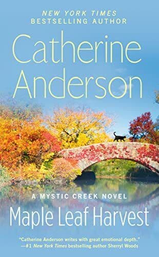 Maple Leaf Harvest (Mystic Creek), Anderson, Catherine Paperback Book Pre-Owned English