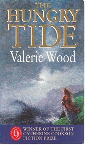 The Hungry Tide by Wood, Valerie Paperback Book Pre-Owned English