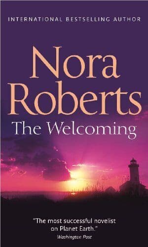 The Welcoming (M&B) by Nora Roberts  Paperback Book Pre-Owned English