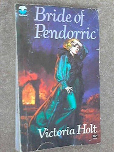 Bride of Pendorric by Holt, Victoria  Paperback Book Pre-Owned English