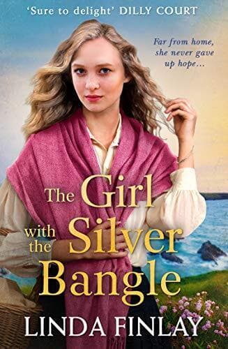 The Girl with the Silver Bangle: The best historical romance by Finlay, Linda Paperback Book Pre-Owned English