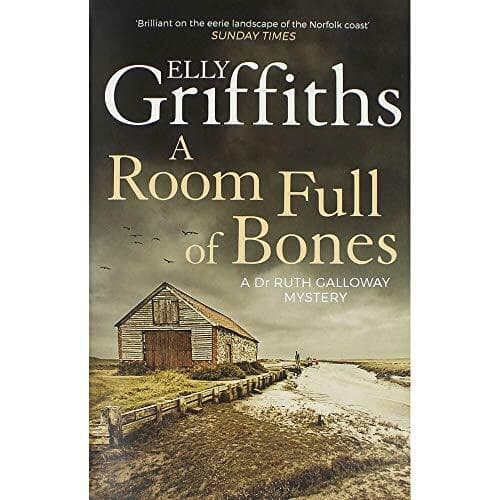 Elly Griffiths A Room Full of Bones  Paperback Book Pre-Owned English