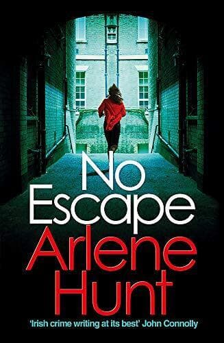 No Escape, Hunt, Arlene Paperback Book Pre-Owned English