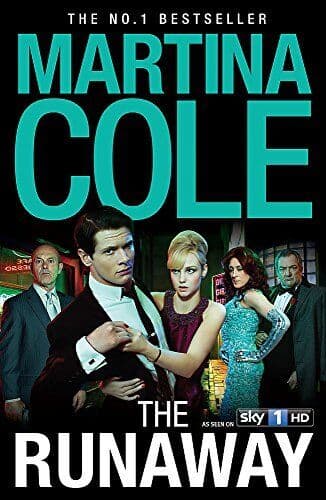 The Runaway: An explosive crime thriller set across… by Martina Cole  Paperback Book Pre-Owned English
