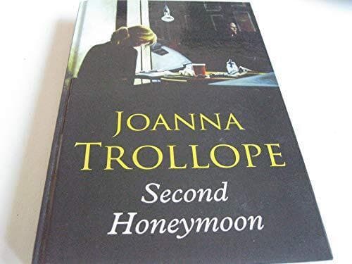 SECOND HONEYMOON- LARGE PRINT by JOANNA TROLLOPE  Paperback Book Pre-Owned English