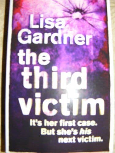 The Third Victim, Lisa Gardner Paperback Book Pre-Owned English