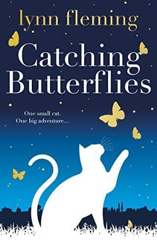 Catching Butterflies, Lynn Fleming Paperback Book Pre-Owned English