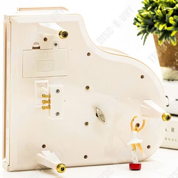 TD® Little Girl Piano Musikdosa Ornament Kreativ Roterande Octavo Dans Alla hjärtans dag Födelsedagspresent
