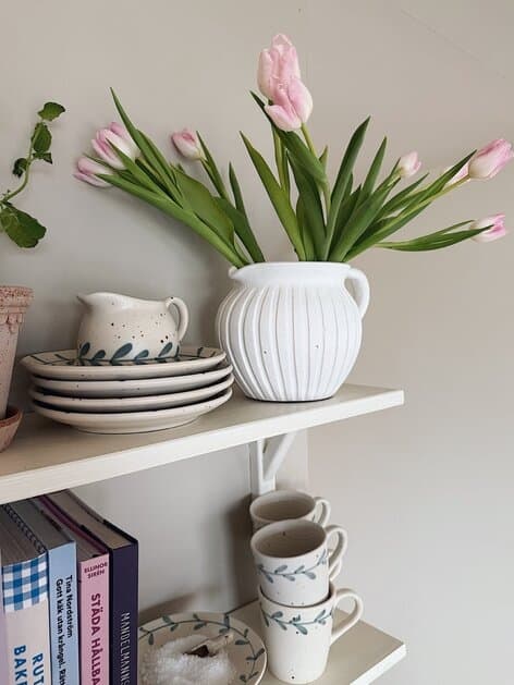 Jug Julian Earthenware White Large