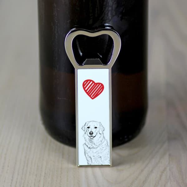 Kuvasz - pullonavaaja koiran kanssa, persoonallinen jääkaapinavaaja, Art-Dogin ainutlaatuinen lahja miehelle