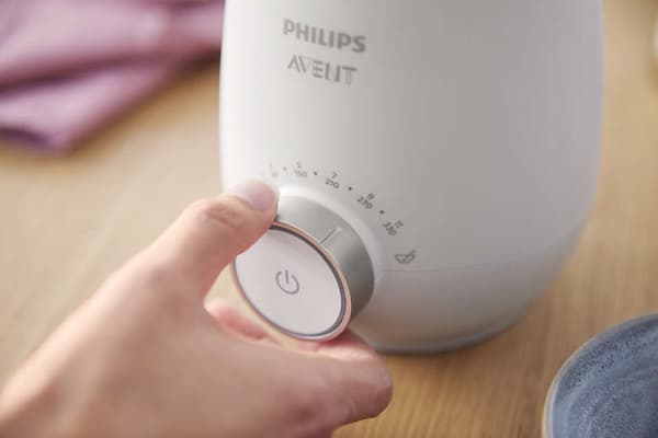 Philips Avent Premium fast bottle warmer for even warming SCF358/00